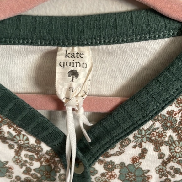 Kate Quinn V Neck Cardigan Jadeite Ditsy Floral - Picture 3 of 6